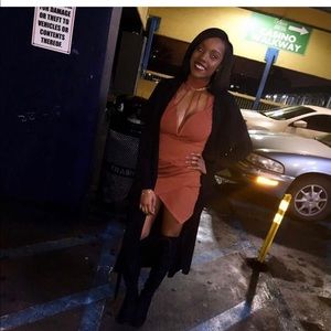 Meet your Posher, Donisha